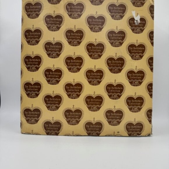 Vintage 1980's Lefton Christopher Collection Bethlehem Nativity Set - Mint - Picture 11 of 16